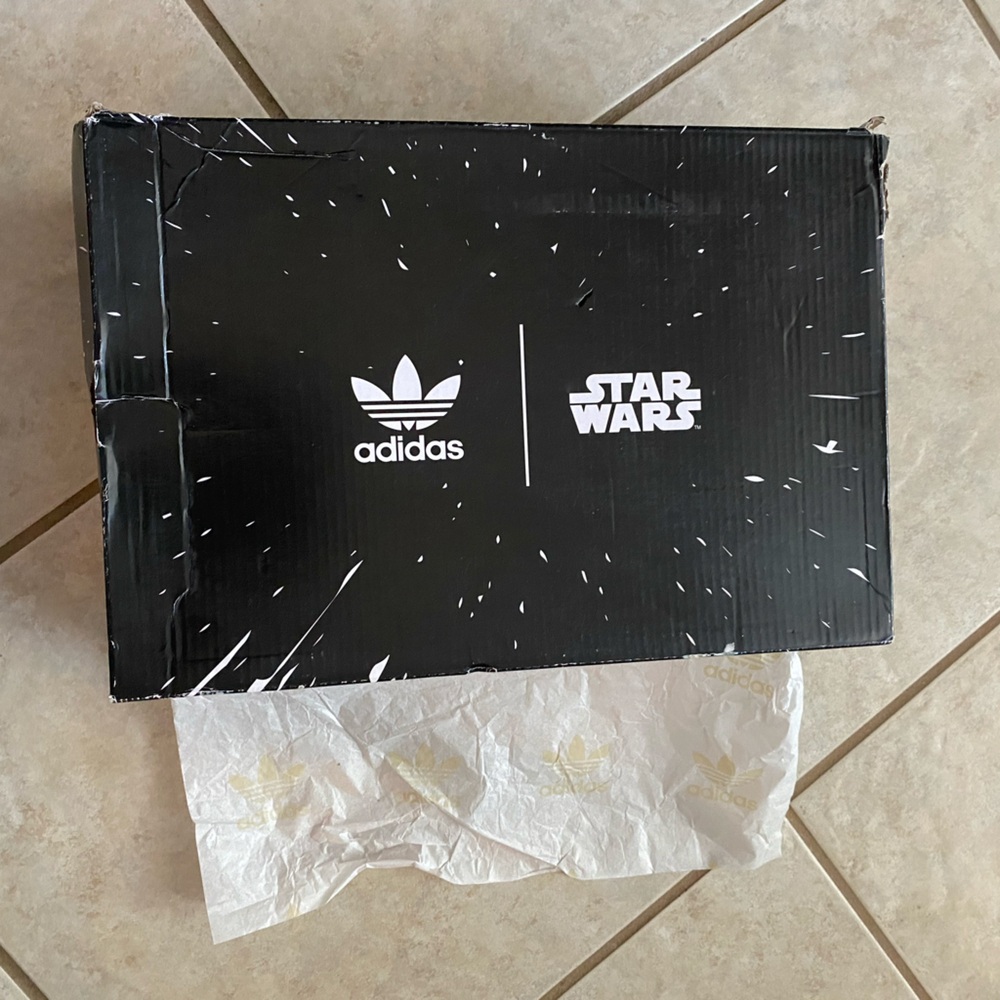 Men’s Adidas NMD_R1 x Star Wars Sneakers, NIB - Picture 13 of 14